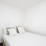 Dialez Holidays - Santiago Appartement