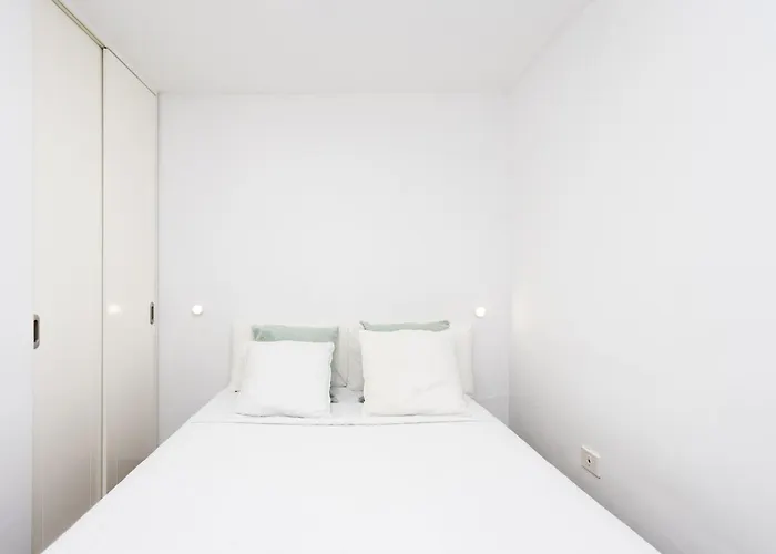 Dialez Holidays - Santiago 公寓 *