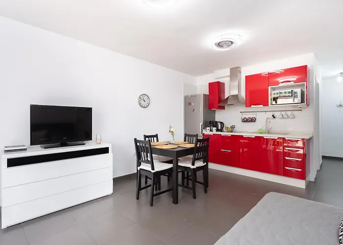 Dialez Holidays - Santiago Appartement *