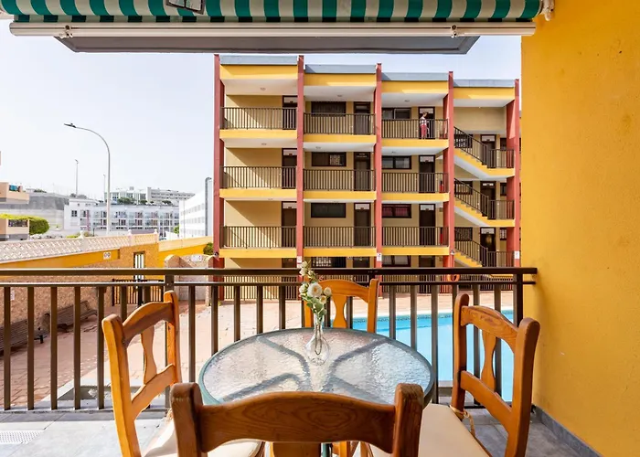 Dialez Holidays - Santiago Appartement